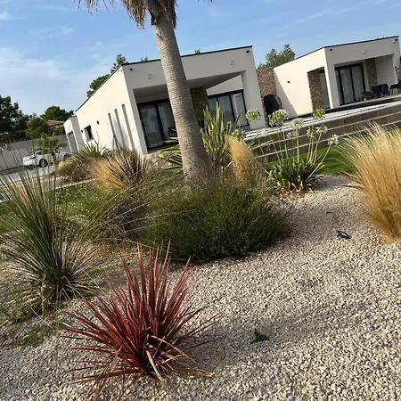 Lumiere Villa
