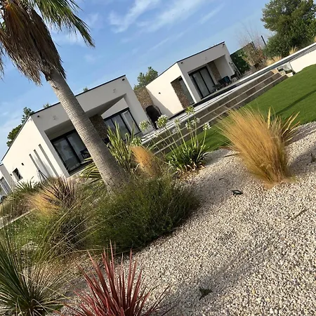 Lumiere Villa *